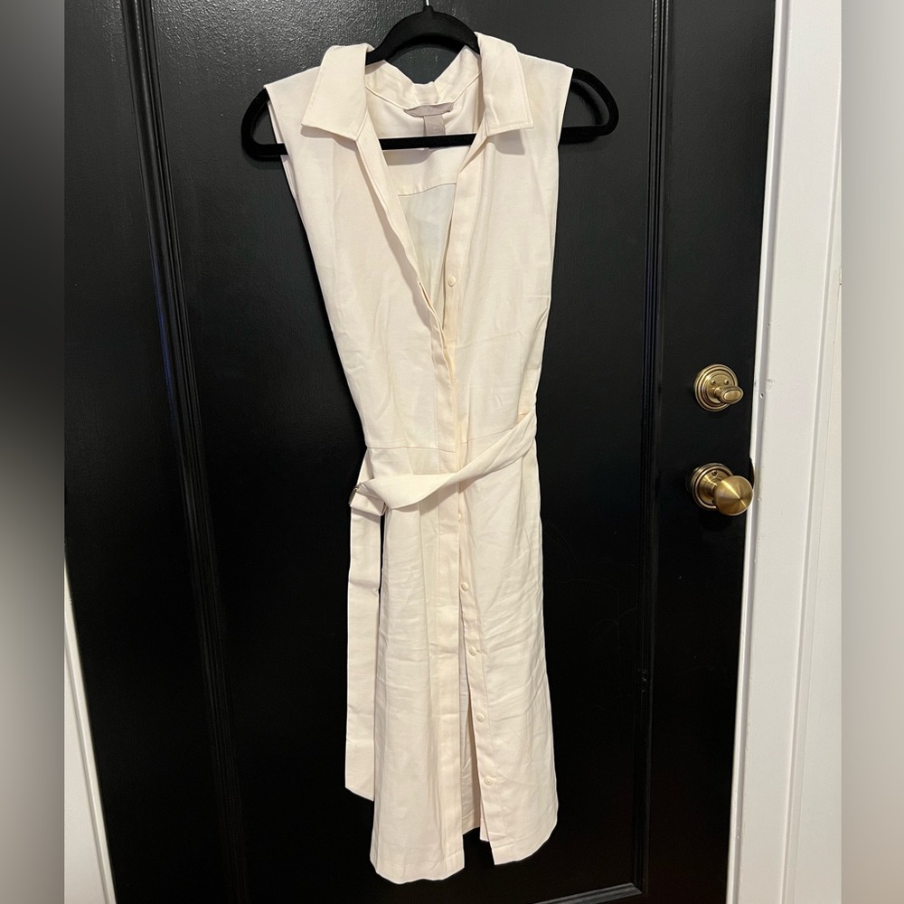 Off-white/cream button-down dress with a functional belt